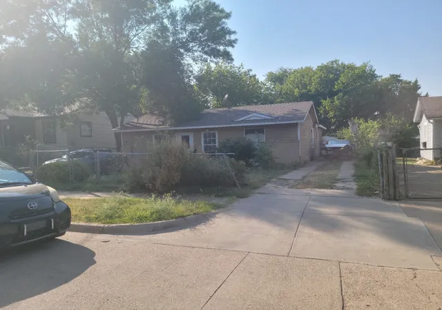 Photo 2 of Single family home for sale at 1519 Presidio Ave, Dallas, TX 75216 | MLS# 21352308 | Listing updated on 2026-09-11