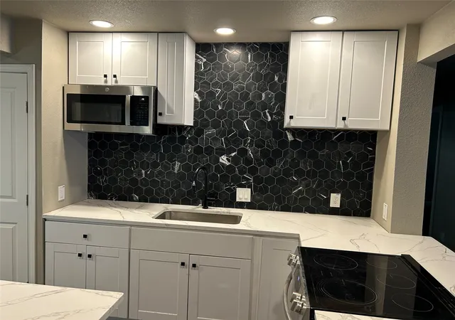 Photo 3 of Single family home for sale at 2815 Hedgerow Dr, Dallas, TX 75235 | MLS# 21354718 | Listing updated on 2026-09-12