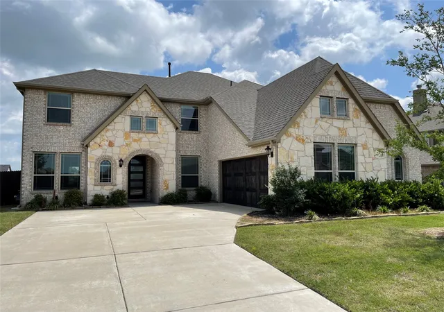 Photo 2 of Single family home for sale at 1142 Timber Ridge Dr, Midlothian, TX 76065 | MLS# 21348402 | Listing updated on 2026-09-09