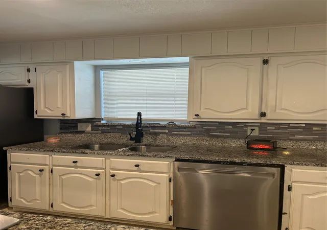 Photo 3 of Single family home for sale at 2725 Mark, Mesquite, TX 75150 | MLS# 21354759 | Listing updated on 2026-09-12
