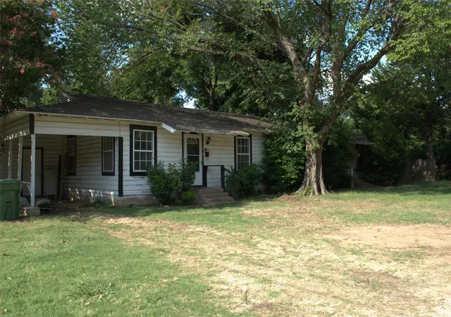 Photo 1 of Multi family home for sale at 112 N Hatcher Ave, Lewisville, TX 75057 | MLS# 21352382 | Listing updated on 2026-09-14