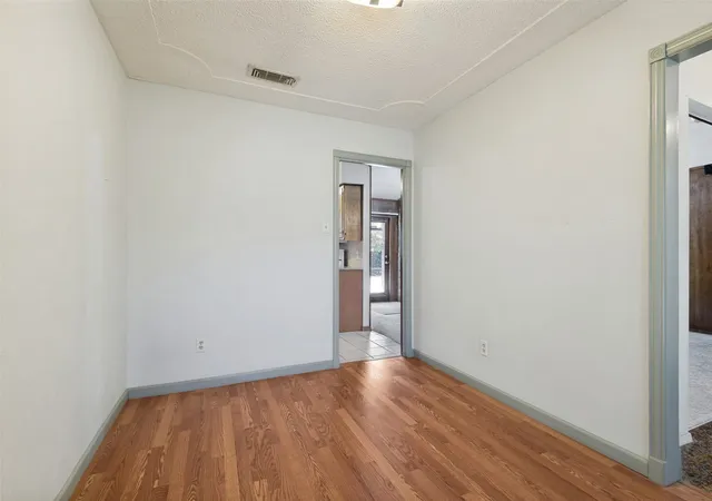 Photo 3 of Sale Pending at 7805 Marlborough Dr W, Fort Worth, TX 76134 | MLS# 21354914 | Listing updated on 2026-09-11