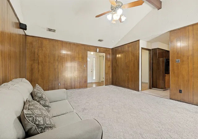 Photo 4 of Sale Pending at 7805 Marlborough Dr W, Fort Worth, TX 76134 | MLS# 21354914 | Listing updated on 2026-09-11