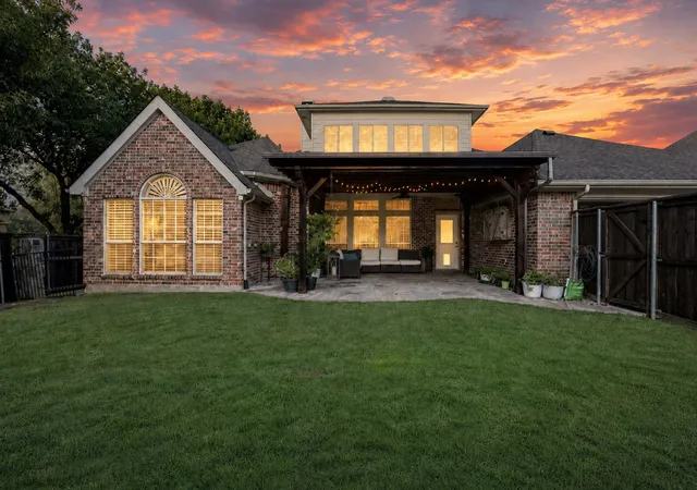 Photo 3 of Single family home for sale at 804 Sword Bridge Dr, Lewisville, TX 75056 | MLS# 21332631 | Listing updated on 2026-09-13