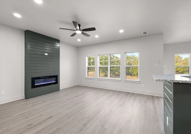 Photo 3 of Single family home for sale at 121 Jim Walter Dr, Runaway Bay, TX 76426 | MLS# 21355433 | Listing updated on 2026-09-11