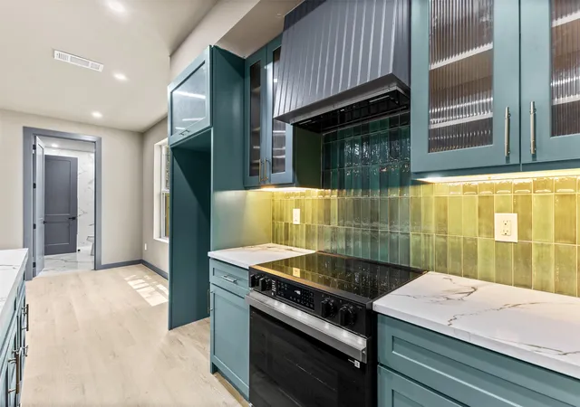 Photo 4 of Single family home for sale at 820 Lambert St, Dallas, TX 75203 | MLS# 21355550 | Listing updated on 2026-09-10