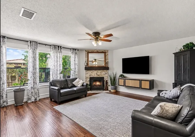 Photo 3 of Single family home for sale at 9065 Blue Ridge Trl, Fort Worth, TX 76118 | MLS# 21355543 | Listing updated on 2026-09-13