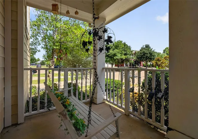 Photo 2 of Single family home for sale at 1833 Forsythe Dr, Savannah, TX 76227 | MLS# 21336442 | Listing updated on 2026-09-13