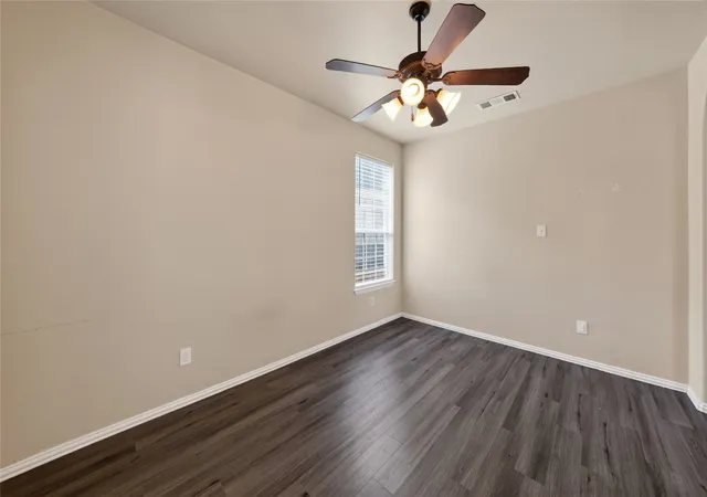 Photo 3 of Single family home for sale at 1833 Forsythe Dr, Savannah, TX 76227 | MLS# 21336442 | Listing updated on 2026-09-13