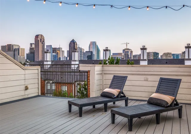 Photo 2 of Condo for sale at 2420 Hugo St #3, Dallas, TX 75204 | MLS# 21355465 | Listing updated on 2026-09-30