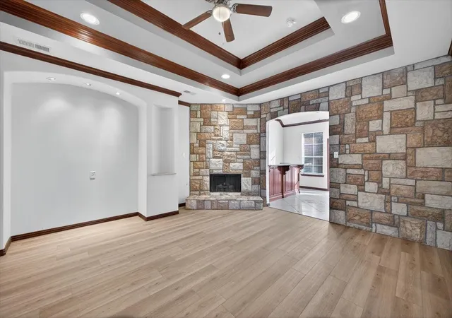 Photo 3 of Single family home for sale at 3532 W Jefferson Blvd, Dallas, TX 75211 | MLS# 21354490 | Listing updated on 2026-10-22