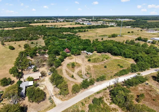 Photo 2 of Land for sale at 9784 Taylor Dr, Quinlan, TX 75474 | MLS# 21355834 | Listing updated on 2026-09-30
