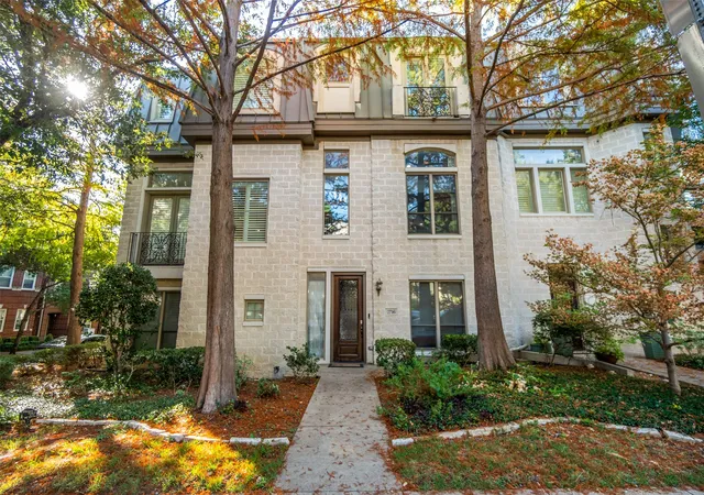 Photo 1 of Condo for sale at 2716 Hibernia St, Dallas, TX 75204 | MLS# 21355929 | Listing updated on 2026-10-04