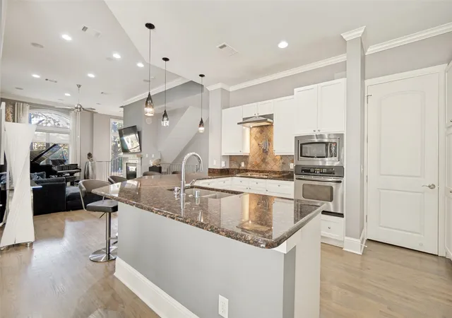 Photo 3 of Condo for sale at 2716 Hibernia St, Dallas, TX 75204 | MLS# 21355929 | Listing updated on 2026-10-04