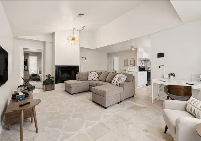 Photo 2 of Single family home for sale at 4315 Munger Ave, Dallas, TX 75204 | MLS# 21356135 | Listing updated on 2026-09-10