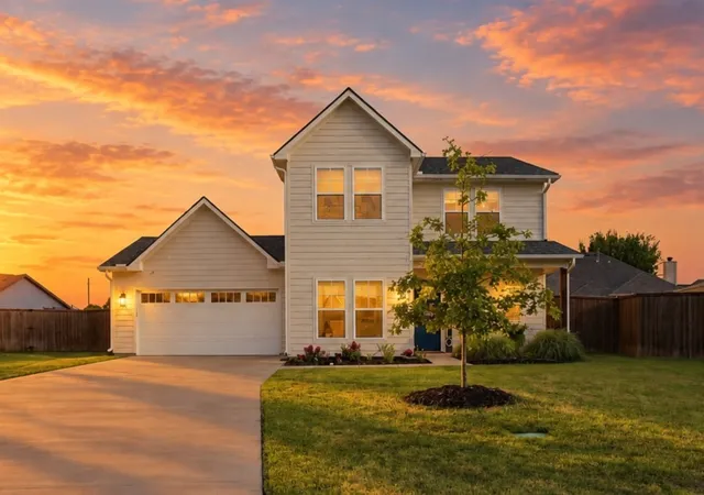 Photo 1 of Sale Pending at 403 Sonoma Ct, Sherman, TX 75092 | MLS# 21351025 | Listing updated on 2026-09-17