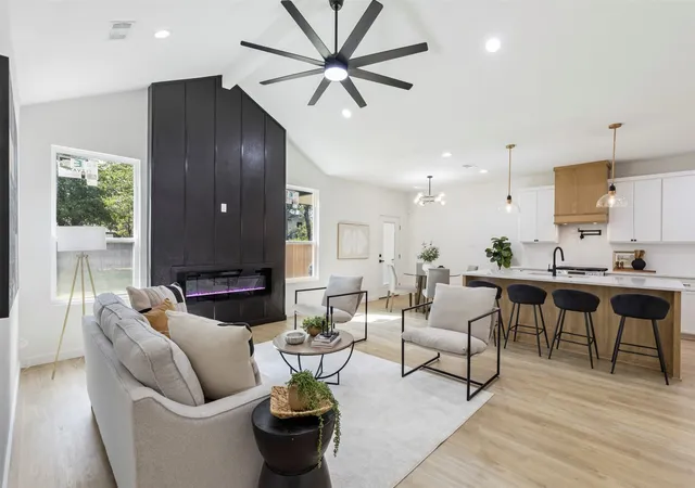Photo 3 of Single family home for sale at 2734 Marburg St, Dallas, TX 75215 | MLS# 21355515 | Listing updated on 2026-10-20