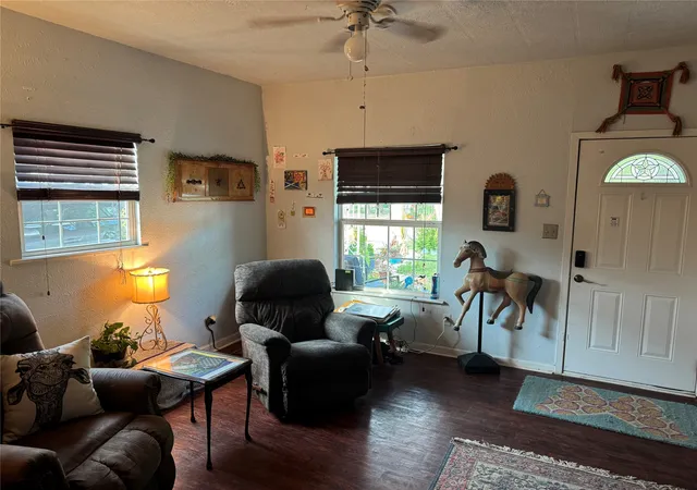 Photo 2 of Single family home for sale at 655 N Race St, Stephenville, TX 76401 | MLS# 21356311 | Listing updated on 2026-09-09