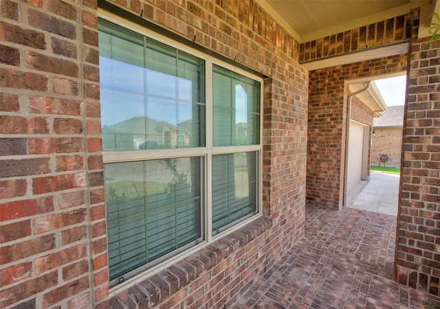 Photo 4 of Single family home for sale at 1203 Larkspur Ln, Cleburne, TX 76033 | MLS# 21355391 | Listing updated on 2026-09-13