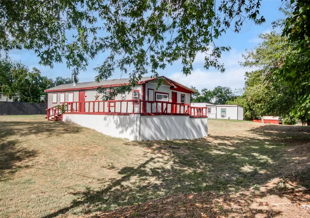Photo 3 of Land for sale at 121 Pawnee Trl, Weatherford, TX 76087 | MLS# 21356298 | Listing updated on 2026-09-09