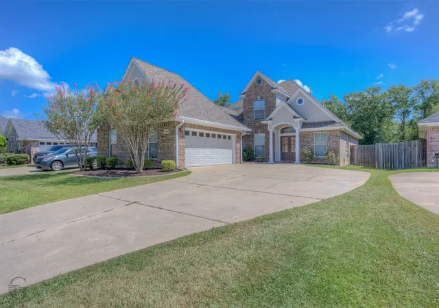 Photo 1 of Single family home for sale at 6036 Braeburn Ct, Bossier City, LA 71111 | MLS# 21355134 | Listing updated on 2026-09-13