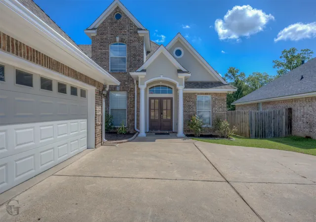 Photo 3 of Single family home for sale at 6036 Braeburn Ct, Bossier City, LA 71111 | MLS# 21355134 | Listing updated on 2026-09-13