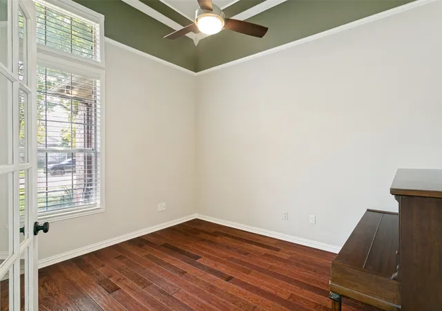 Photo 4 of Sale Pending at 5713 Kelly Ct, Haltom City, TX 76137 | MLS# 21341334 | Listing updated on 2026-09-09