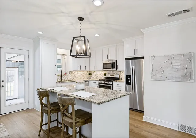Photo 2 of Single family home for sale at 3111 Rotan Ln, Dallas, TX 75229 | MLS# 21356427 | Listing updated on 2026-09-09