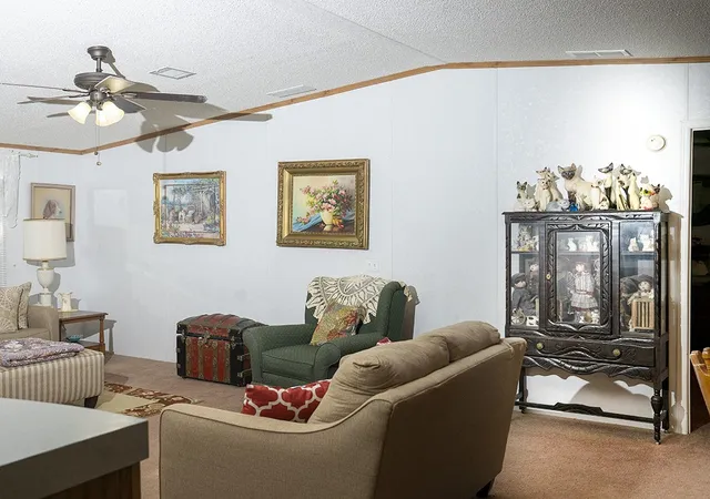 Photo 4 of Sale Pending at 1708 N Pine St, Vivian, LA 71082 | MLS# 21356166 | Listing updated on 2026-09-14