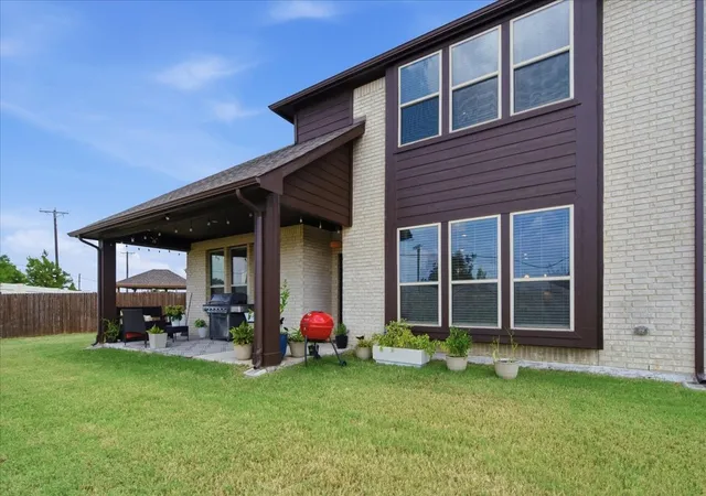 Photo 37 of Single family home for sale at 4401 Barkley Ln, Mesquite, TX 75181 | MLS# 21355272 | Listing updated on 2026-09-16
