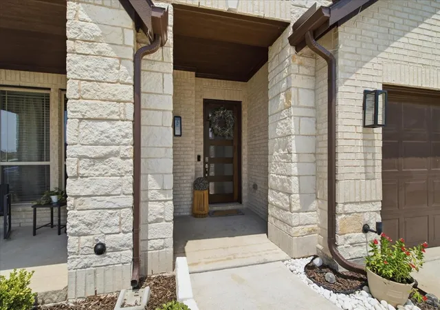 Photo 3 of Single family home for sale at 4401 Barkley Ln, Mesquite, TX 75181 | MLS# 21355272 | Listing updated on 2026-09-16