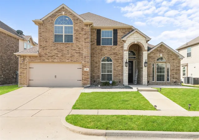 Photo 1 of Single family home for sale at 321 Micco Ln, Fate, TX 75087 | MLS# 21356649 | Listing updated on 2026-09-13