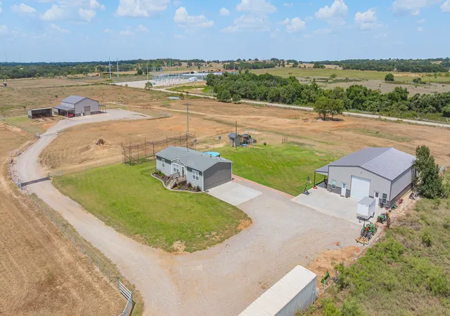 Photo 1 of Single family home for sale at 1765 Cr 300, Dublin, TX 76446 | MLS# 21355385 | Listing updated on 2026-09-14