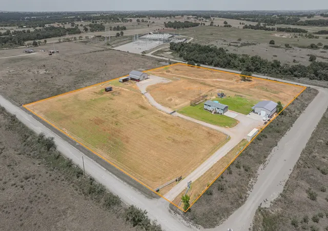 Photo 2 of Single family home for sale at 1765 Cr 300, Dublin, TX 76446 | MLS# 21355385 | Listing updated on 2026-09-14