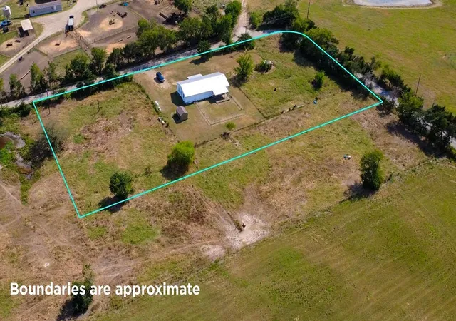 Photo 2 of Single family home for sale at 2750 County Road 4772, Sulphur Springs, TX 75482 | MLS# 21356633 | Listing updated on 2026-09-12