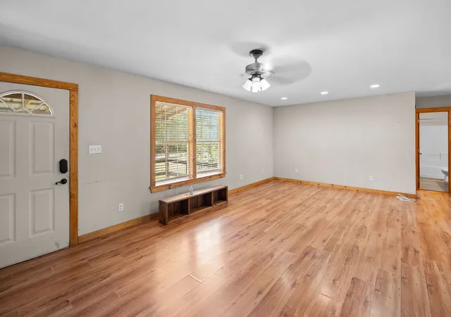 Photo 3 of Single family home for sale at 2750 County Road 4772, Sulphur Springs, TX 75482 | MLS# 21356633 | Listing updated on 2026-09-12