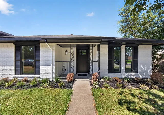 Photo 2 of Single family home for sale at 3229 Brook Glen Dr, Garland, TX 75044 | MLS# 21355815 | Listing updated on 2026-09-09