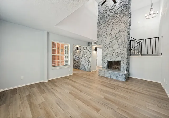Photo 2 of Townhouse for sale at 2229 Seville Ct, Dwg, TX 76013 | MLS# 21348956 | Listing updated on 2026-09-23