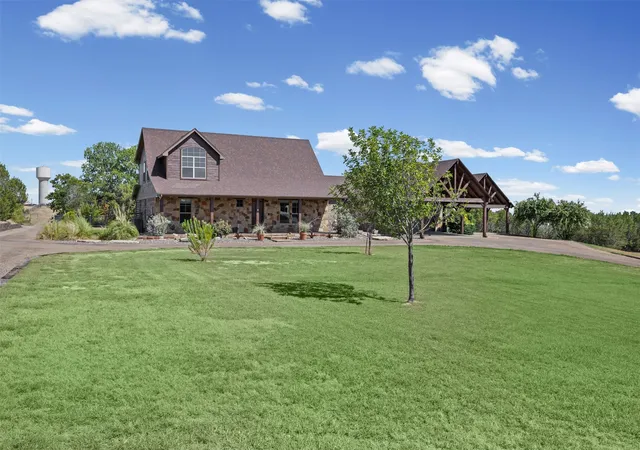 Photo 3 of Single family home for sale at 2407 Wills Way Dr, Granbury, TX 76049 | MLS# 21351686 | Listing updated on 2026-09-10