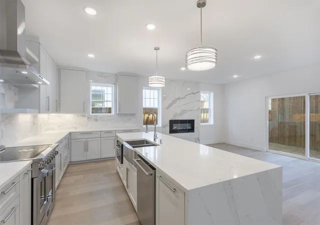 Photo 1 of Single family home for sale at 708 W White Ave, Mc Kinney, TX 75069 | MLS# 21357075 | Listing updated on 2026-09-14