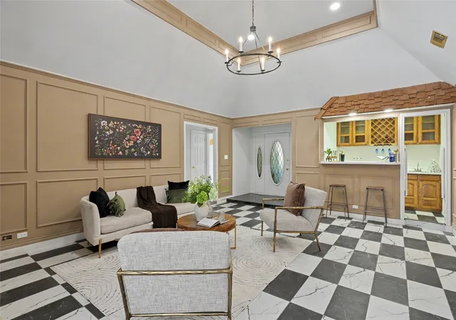 Photo 4 of Single family home for sale at 4504 Lake Park Dr, Arlington, TX 76016 | MLS# 21356196 | Listing updated on 2026-09-15
