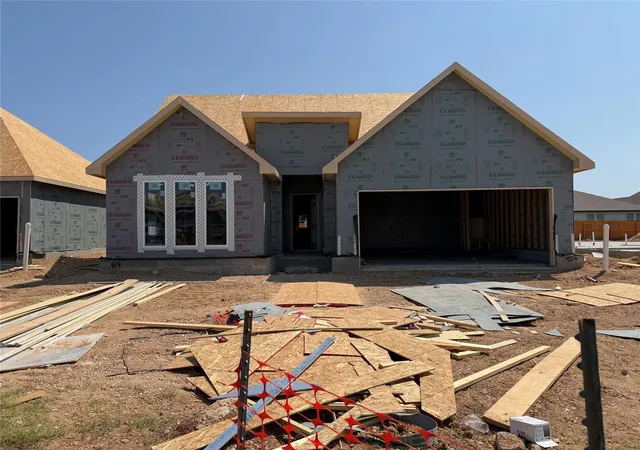 Photo 1 of Sale Pending at 10409 Altair Dr, Waco, TX 76708 | MLS# 21357137 | Listing updated on 2026-09-14