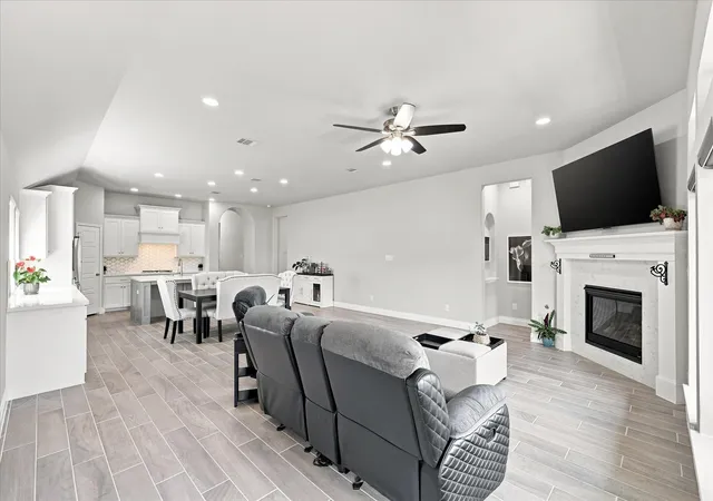 Photo 4 of Single family home for sale at 2449 Lazy Dog Ln, Justin, TX 76247 | MLS# 21348351 | Listing updated on 2026-09-29