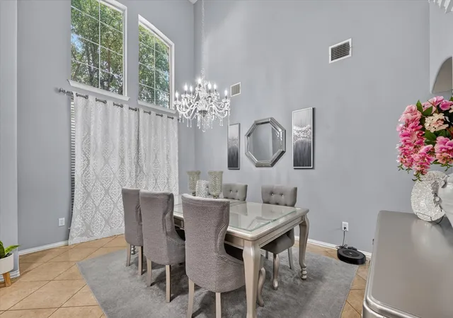 Photo 3 of Single family home for sale at 3312 Marymount Dr, Denton, TX 76210 | MLS# 21351981 | Listing updated on 2026-09-19