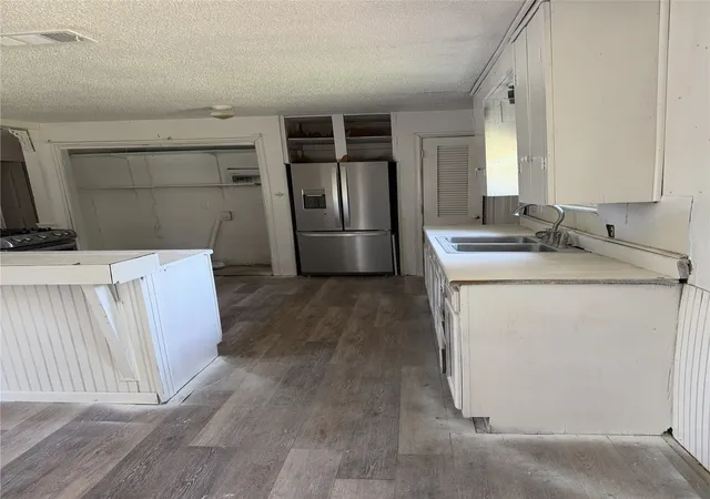 Photo 2 of Single family home for sale at 504 W Main St, Richland, TX 76681 | MLS# 21356303 | Listing updated on 2026-09-14