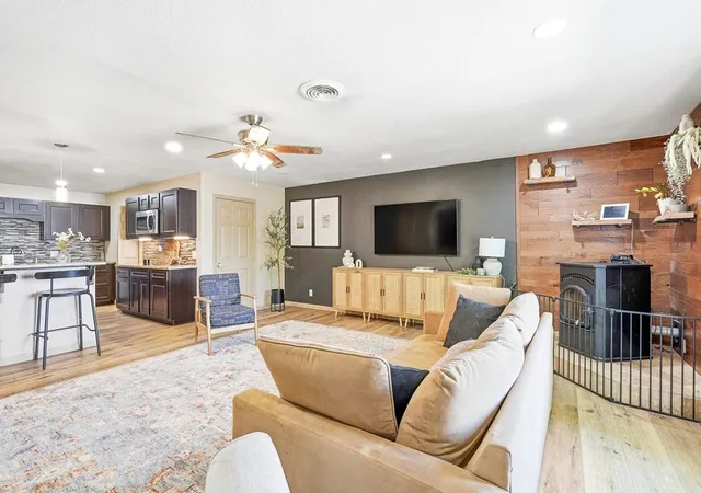 Photo 1 of Sale Pending at 1435 Bandera Dr, Roscoe, TX 79545 | MLS# 21302410 | Listing updated on 2026-09-23