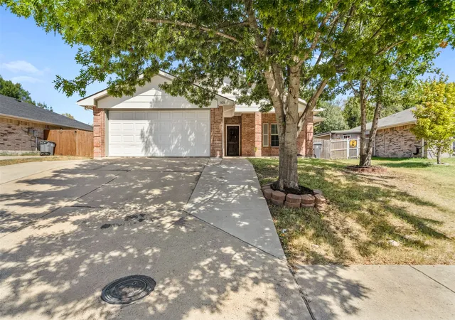 Photo 2 of Sale Pending at 1626 Canary Island Ct, Dallas, TX 75217 | MLS# 21357297 | Listing updated on 2026-09-10
