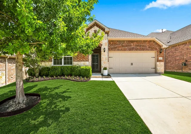Photo 1 of Single family home for sale at 1429 Westborough Dr, Argyle, TX 76226 | MLS# 21353790 | Listing updated on 2026-10-06