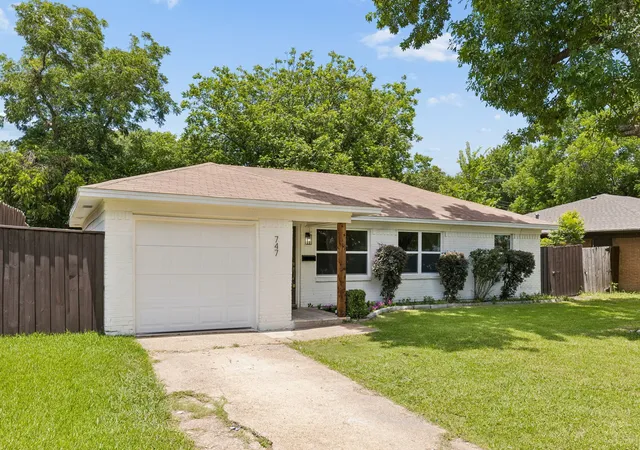 Photo 3 of Sale Pending at 747 High School Dr, Seagoville, TX 75159 | MLS# 21357351 | Listing updated on 2026-09-23