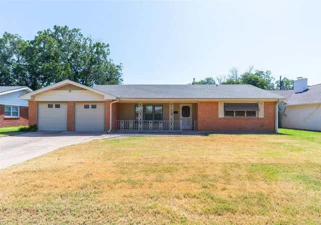 Photo 1 of Single family home for sale at 2157 Ivanhoe Ln, Abilene, TX 79605 | MLS# 21357163 | Listing updated on 2026-09-08